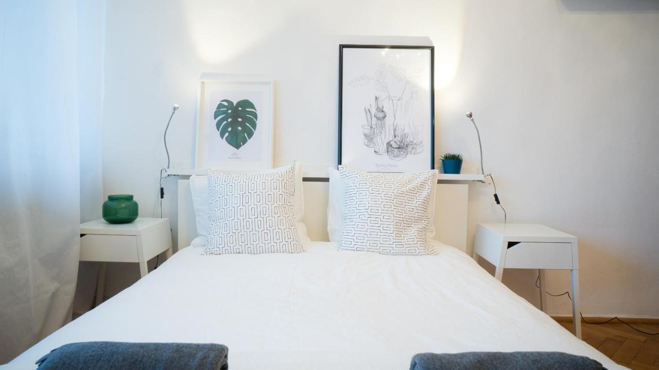 Sunny Apartment Варшава Экстерьер фото