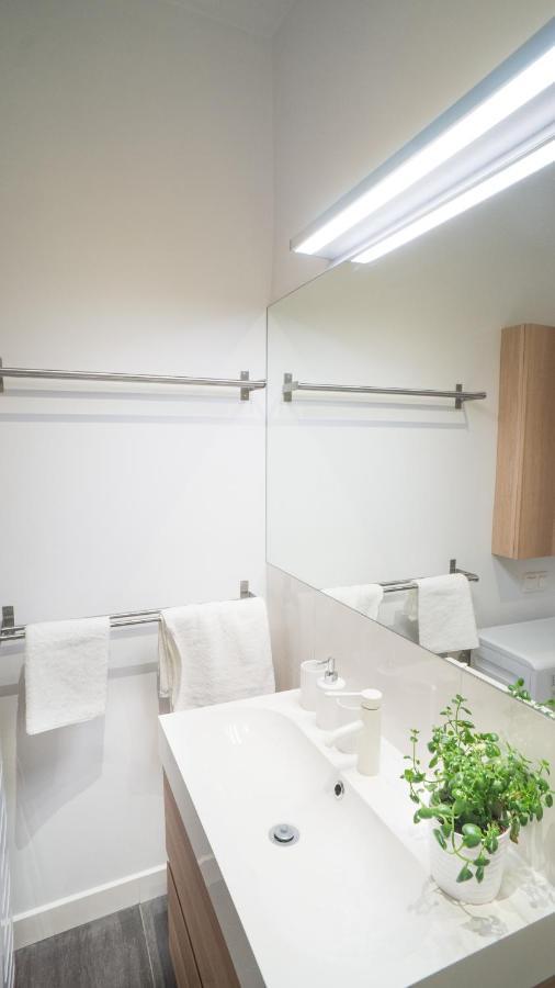 Sunny Apartment Варшава Экстерьер фото
