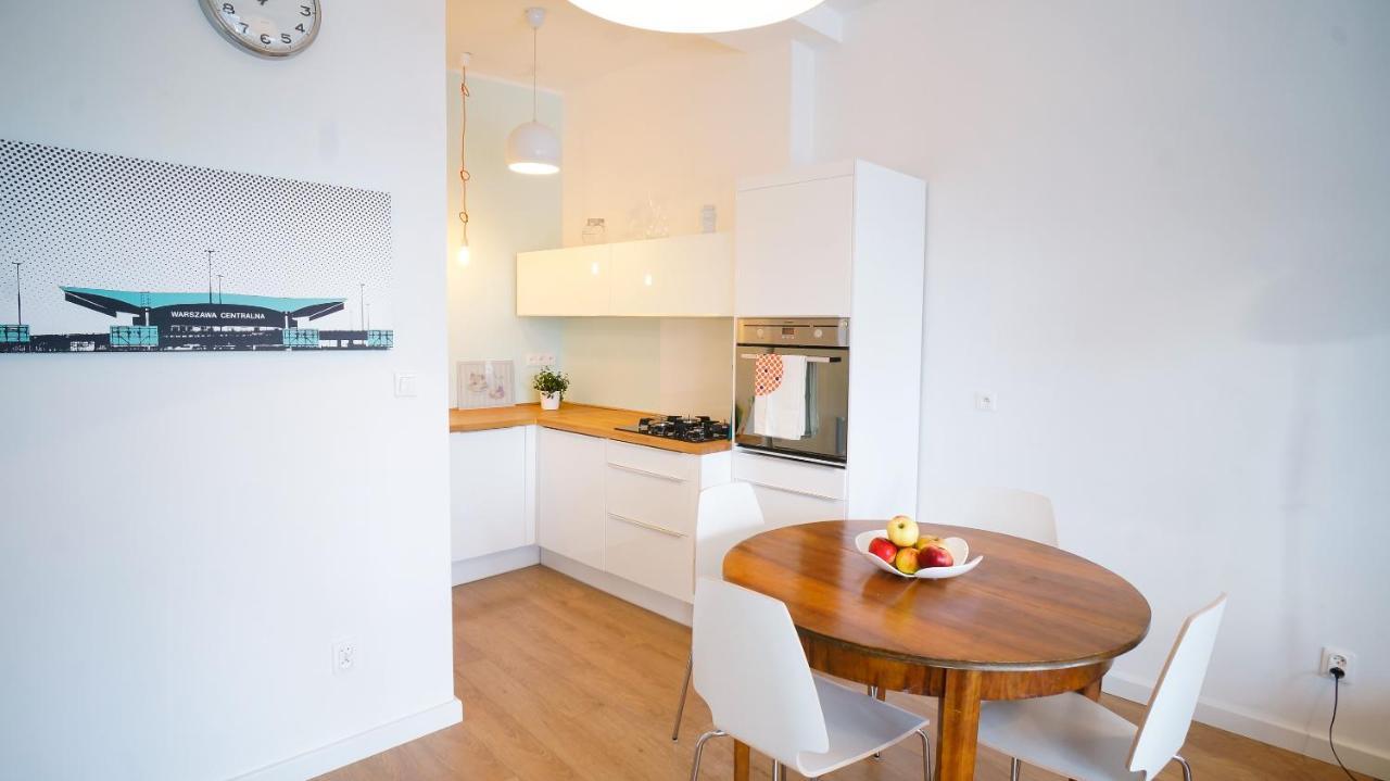Sunny Apartment Варшава Экстерьер фото